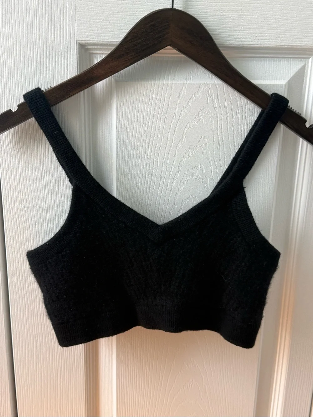 Alo Yoga Women's Cashmere Plush Waffle V-Neck Bra
